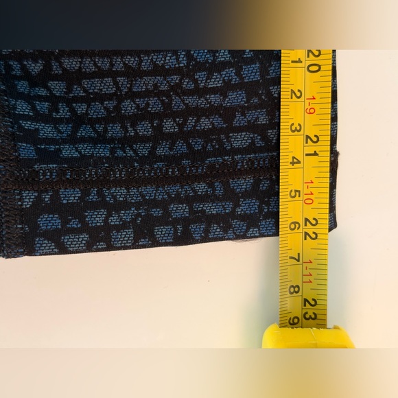 Lululemon Pace Rival Crop Shatter Weave Desert Teal Alberta Lake Black Size 10 - Picture 9 of 10